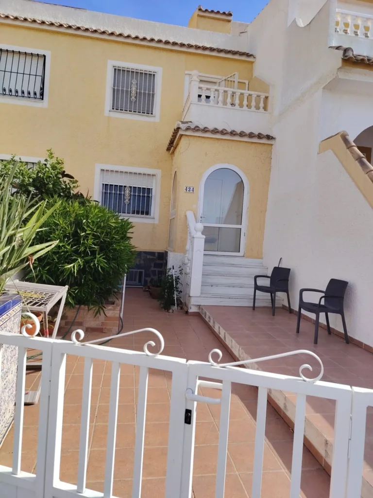 CASA TRANQUILA CON PISCINA